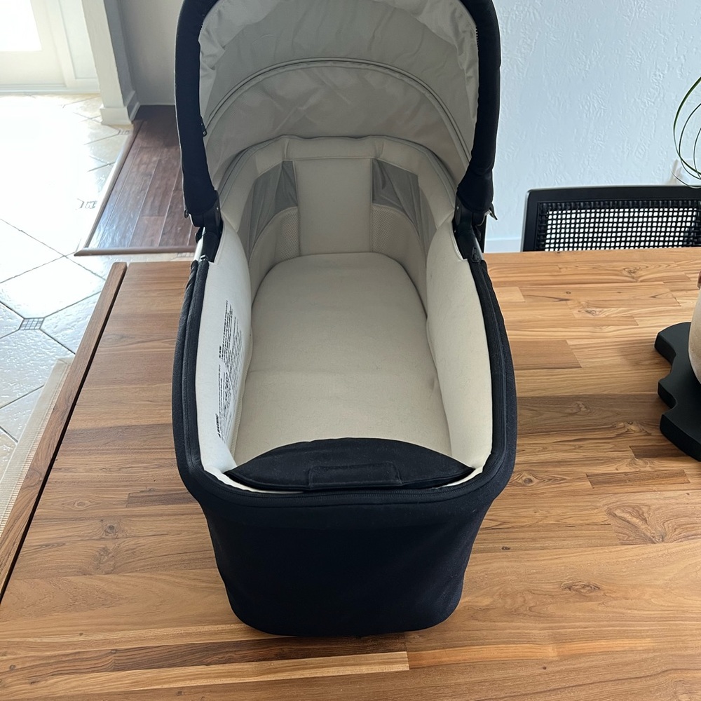 Nuna bassinet stroller attachment